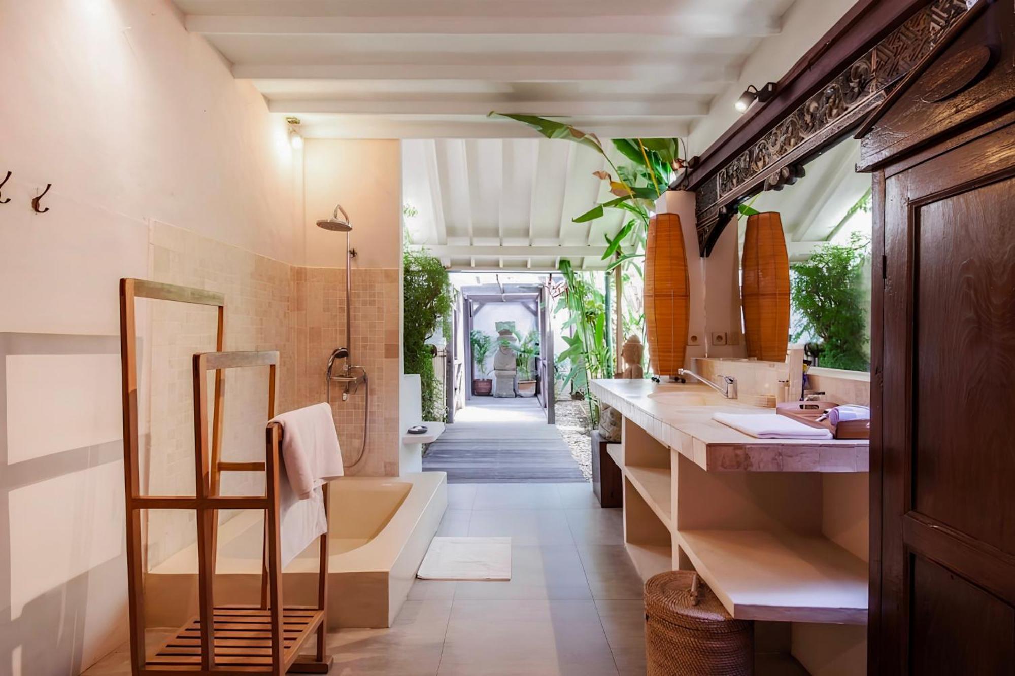Hangat Villa Seminyak